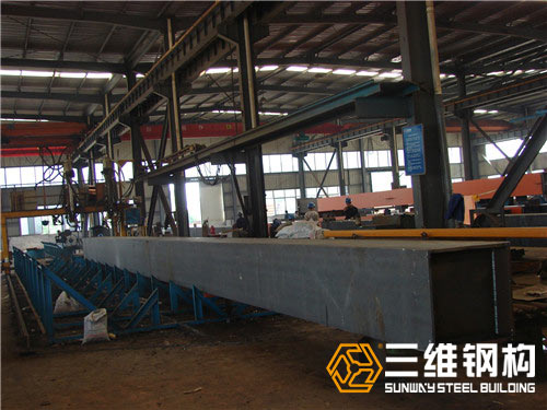 箱形柱加工--山东凯发k8一触即发钢结构公司