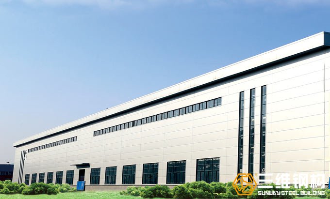 山东凯发k8一触即发钢结构公司建造的辰龙能源集团重钢结构工程厂房效果图